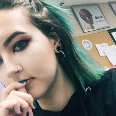 cermetandpeash's profile picture. 22🏳️‍🌈