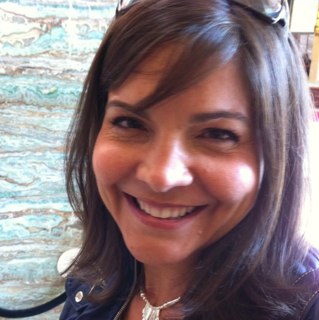 wndrwmnnh's profile picture. Enjoys tech, shenanigans, a good bargain, politics, sports, laughing, fun fitness, the Hadron collider, sunshine...and admittedly, cat videos (u know u do too.)