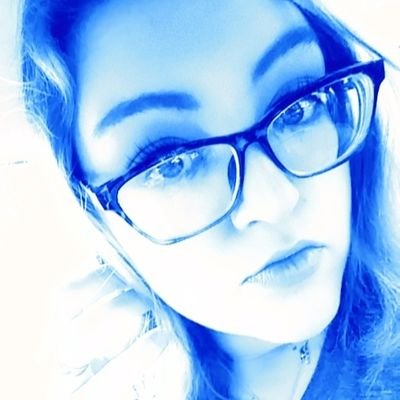 PomSaysOm's profile picture. Pom. Twitch streamer. She/her. Loves everyone. Let's be friends.