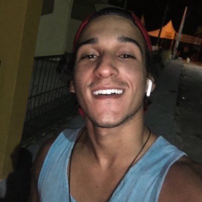 Piloto ✈️



insta @_lucasrocha30_