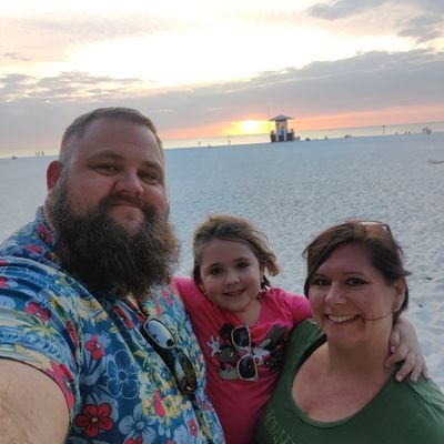 bulldognate83's profile picture. 