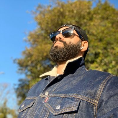 juanchomantilla's profile picture. BARBER 💈💈 / CINEASTA 😈
Barranquillero en la Capital.
BAQ- BOGOTA D.C.
@joshir_barber