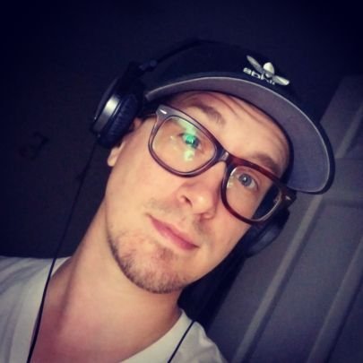CodesGeck's profile picture. Front-end developer. #a11y guy. Daddy to 1 human, 6 cats, and 2 dogs.