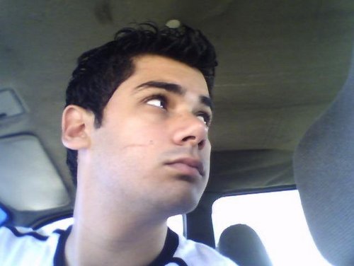 Diegobs1910's profile picture. Sobrevivendo na esperança que o bem vencerá!