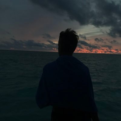 lucapescarmona_'s profile picture. 