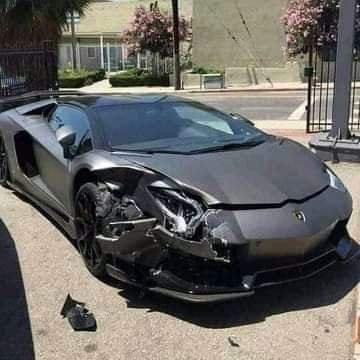 سعدون مصطفى من الجزائر العمر 37سنه العمل صاحب مؤسسة صغير ه مختصه في البناء اعزب