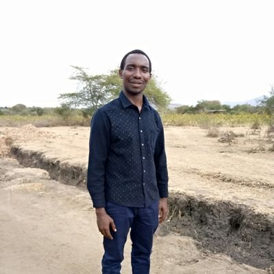 syomb_ali's profile picture. 