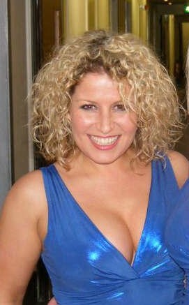 thebestbette's profile picture. An ex West End Performer. Now with my own theatre school, for kids.                            https://t.co/exSuEuB3St  Life is not a dress rehearsal