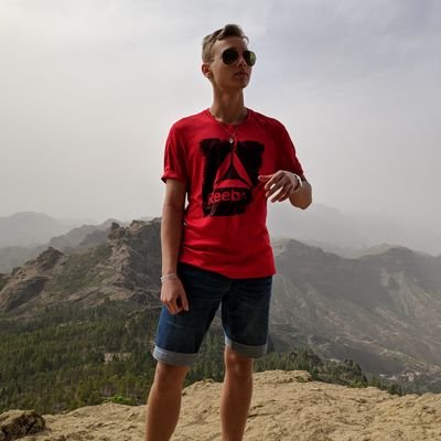 MatikkaSamu's profile picture. Team X songs for the journey🇫🇮 There is no wait when the party is always on⬇️ For the best experience use headphones😉 Stay safe🌠 Infj-t⚖️