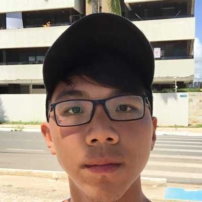 一名就讀巴西學院電腦工程的臺裔學生