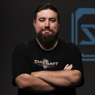 Lead UI/UX Designer @Frost_Giant. Former Lead Designer on StarCraft II. The stuff I say is only representative of me.
