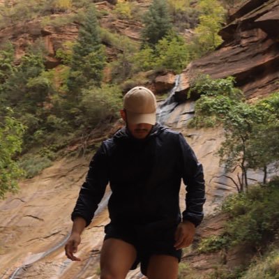 5Bkz's profile picture. XO 🖤