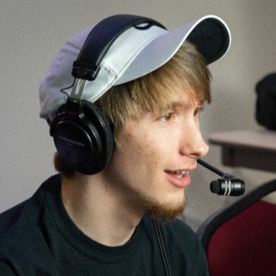 👨‍💼 CEO @GrimmTalesLLC
🎮 Game Dev
✝️ Follower of Christ
🏆 2019 Top 50 Rivals of Aether Player