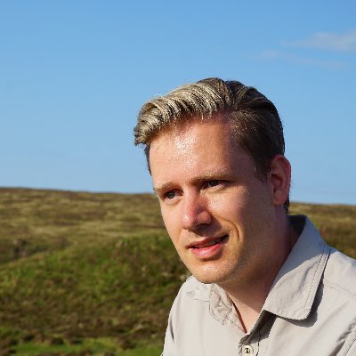 Nimbleneedlez's profile picture. loves knitting and everything wooly