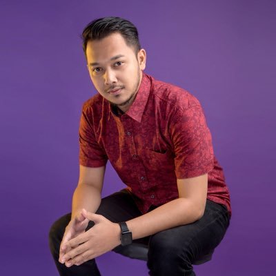 azimidris's profile picture. 