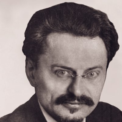 Lev Troçki