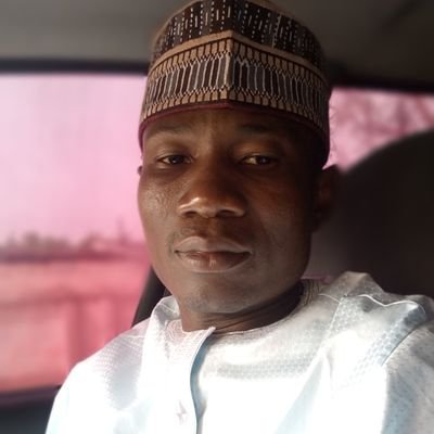 harunazayyanu's profile picture. simple, like honesty and hate disappointment