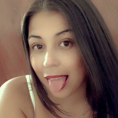 Seja o que for , Sou mais o amor 🥰🌹
geminiana ♊
Capixaba🥰
técnica em radiologia ☢
RJ...