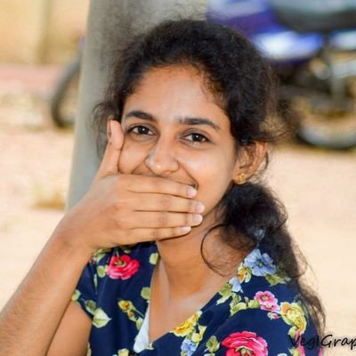 HansaniMadhu's profile picture. studies at university of sri jayewardenepura,
faculty technology