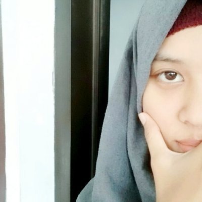 Azmiramh's profile picture. No matter what they say, I'm happy in my way. Believe more in your self! Innallaha ma'ana.  Hamasah! | id : azmiramh