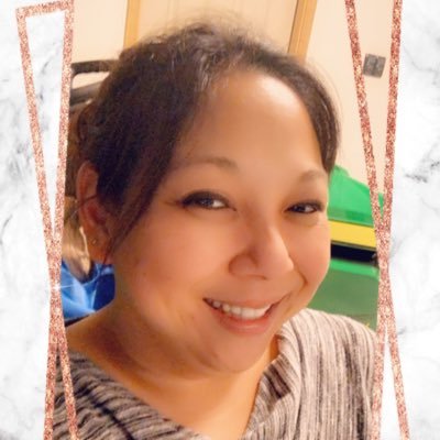 staciein's profile picture. 