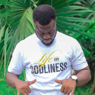 EKAmenya_'s profile picture. Christ is found where I am.