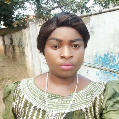 Mbuyiesther2 Profile Picture