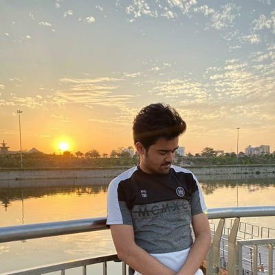 Akashrai8088's profile picture. student