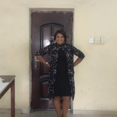 Viviemma1's profile picture. 