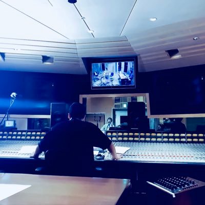 レコーディングエンジニア/Sony Music Studios Tokyo→フリー→agehasprings/サッカー→サーフィン→極真空手 | Recording Engineer/Kyokushin Karate/Surfing/Football | フォローはお気軽に フォロバは基本直接の知り合いのみとしています