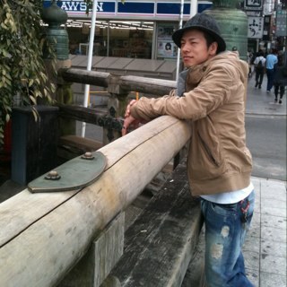 Takumaffin's profile picture. 見た目は子供、頭脳も子供(￣▽￣) 
無力だけど無敵です( ´ ▽ ` )エッヘン
LOVE →Fashion、REGGAE、HIPHOP、SKATEBOARD...