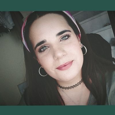 angypuentes98's profile picture. 23. Live a life you will remember.