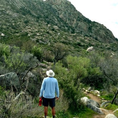 Dean39590767's profile picture. Live, laugh, think and enjoy😎