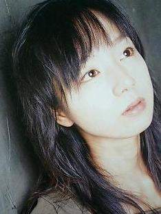 Azuki7lyricsbot's profile picture. AZUKI七歌詞bot（非公式）　GARNET CROW以外の提供曲のみです。フレーズは短め。訂正等は@AsForGarnetteaまで