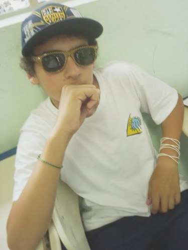 Se vc ouve reggae e nao sente nada,entao vc ja esta morto.