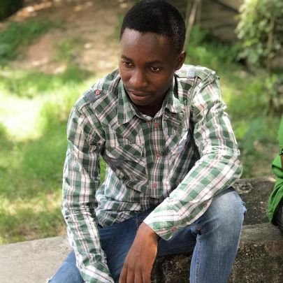 agricultural extension officer// business planner// man u fans yanga ever