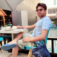 बैंक वाले बाऊजी (@ankitsingh1412) 's Twitter Profile