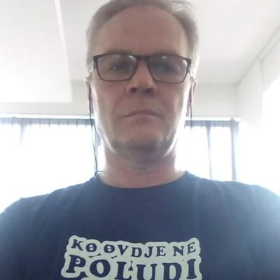 t_djuric's profile picture. Ljudi me često preozbiljno shvataju. Imam ja još mana, ali ova mi je najdraža.