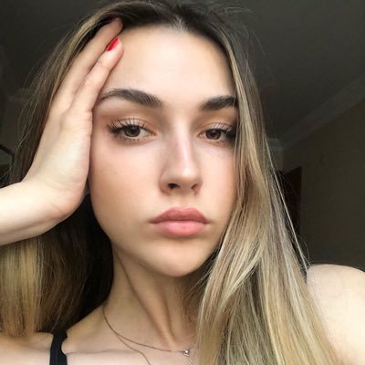 💛 ❤️ 💛