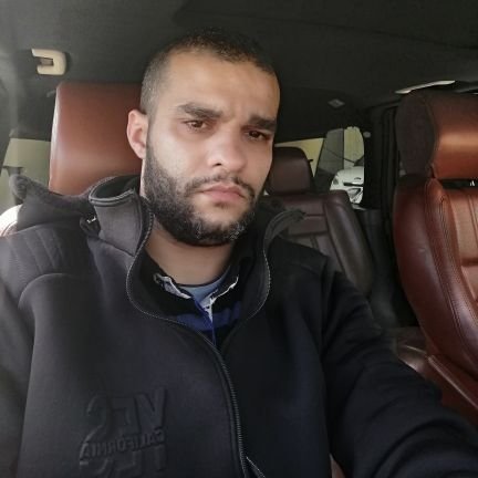 صباحكم أمل..
لا تقسو على الأنثى بماضيها ..
من أنت حتى تكون اليوم قاضيها
لا يصنع الشك حباً صادقاً أبدا ..
إن شئت أن تملك الأنثى فراضيها
إن الفتاة تحب العشق