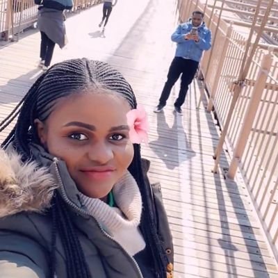 Tillylace16's profile picture. Smart