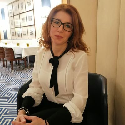 normapirovano's profile picture. L'eleganza non è farsi notare, ma farsi ricordare