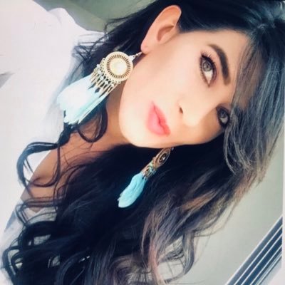 No hago preguntas de las que no quiero escuchar su respuesta y suelo tener mas tacones que kilos.