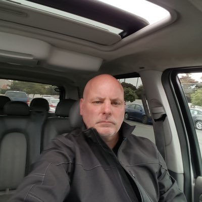 shinynicholas's profile picture. 