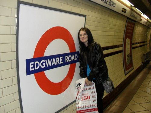 LozzaX3's profile picture. follow me @lozzabaybeiiX3