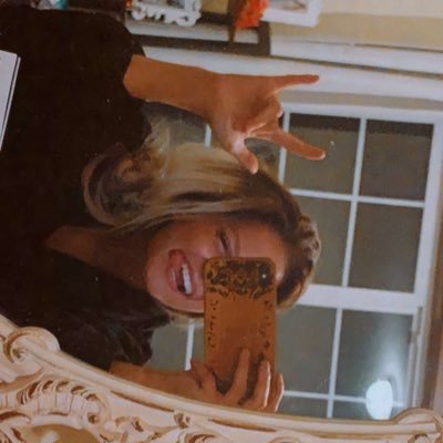 lilmoreno15's profile picture. Taken a good look at it huh?