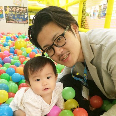 haikotira_shiro's profile picture. ハイコチラ合同会社というふざけた名前の会社でプレイングマネージャーしてます！このアカウントではローカルSEOやGoogleマイビジネス 情報・ノウハウをもりもりお届けしていきます。二人の娘と奥様の尻に敷かれるというか越中詩郎ばりのヒップアタックを受ける日々/料理とお菓子作りが趣味