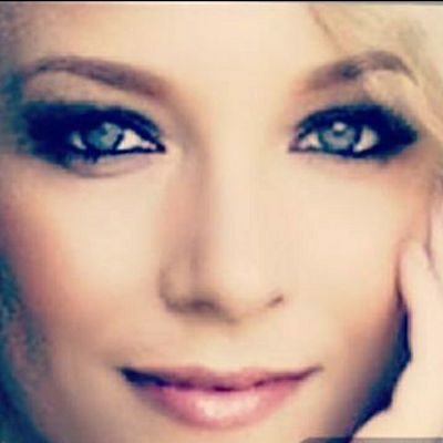 MJ Fan, Wife, Mother, Daughter, Sister, Auntie, Cousin, Stroke Survivor 😁 Welsh Born and Bred 🏴