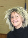 Middle age female.Likes to have fun,try to do karioke.Semi-retired, likes to watch movies,go to concerts.Enjoying life and freedom.P.S that's a wig,cool huh?