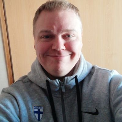 Former finnish national team PES player
Currently sport enthusiast and bettor
Supporting Manchester United